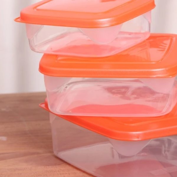 Una autoridad alimentaria pide que tiremos inmediatamente los envases de plástico cuando salgan estas marcas