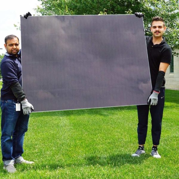 SunHydrogen presenta su mayor reactor solar para hidrógeno renovable, de 1.92 m², genera hidrógeno sin electrólisis ni red eléctrica