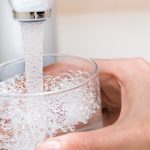 Análisis de microplásticos en el agua de consumo