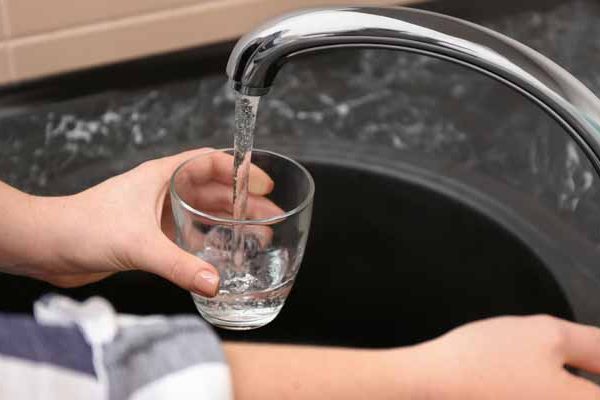 Entra en vigor en Europa el cumplimiento del control de PFAS en las aguas de consumo humano