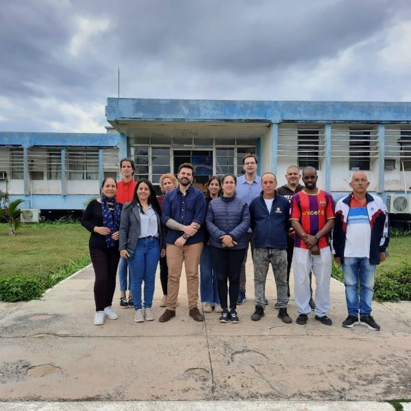 CEAC y Cefas consolidan cooperación científica para la gestión sostenible de ecosistemas marinos y costeros